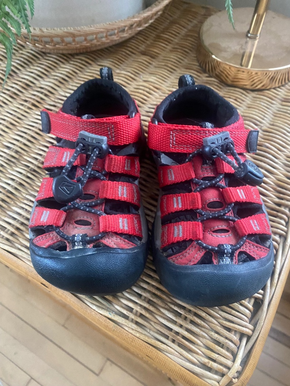 Keen H2 Toddler 8 Sandals